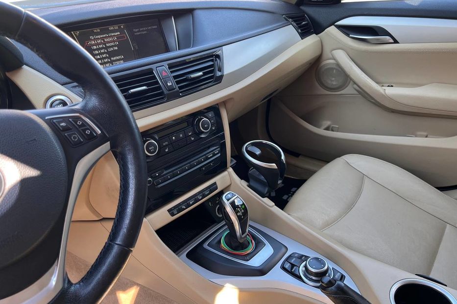 Продам BMW X1 2013 года в Черновцах