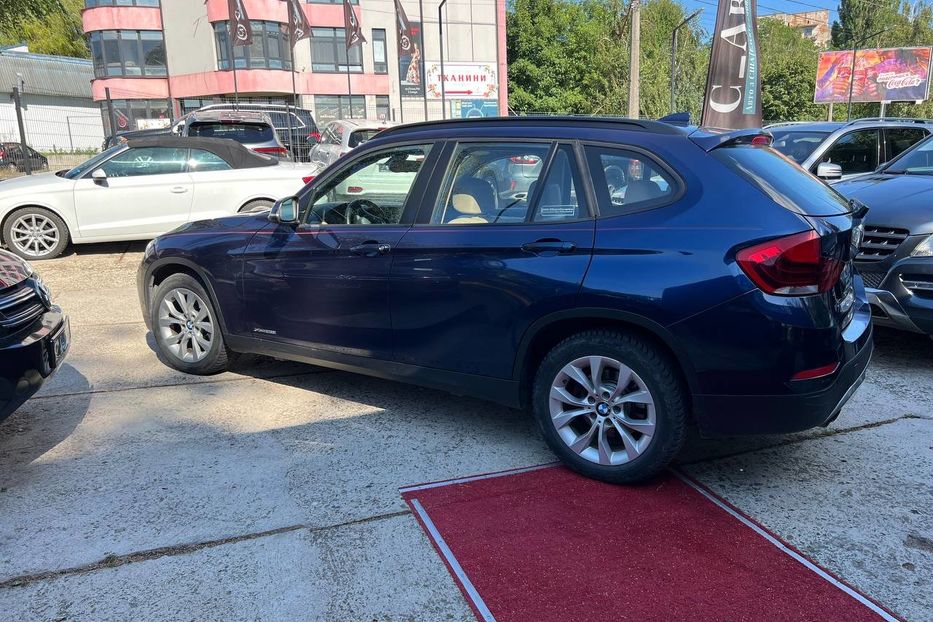 Продам BMW X1 2013 года в Черновцах