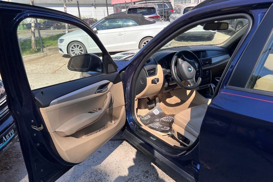 Продам BMW X1 2013 года в Черновцах