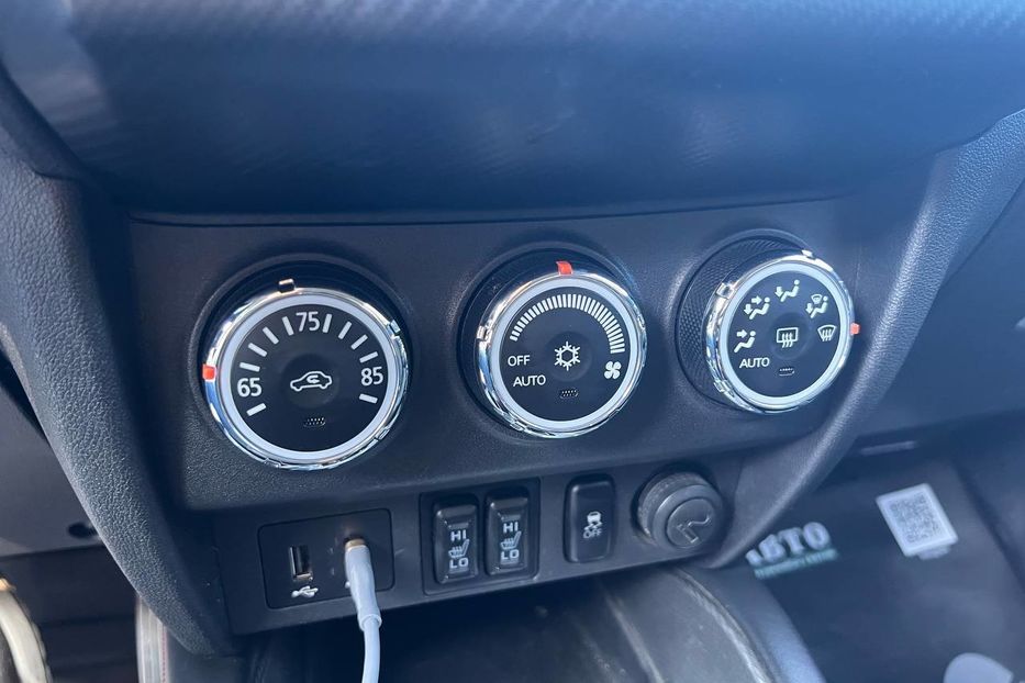Продам Mitsubishi Outlander 2018 года в Черновцах