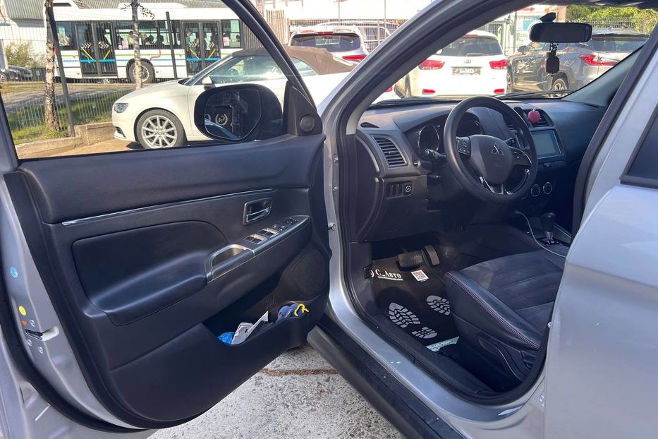 Продам Mitsubishi Outlander 2018 года в Черновцах