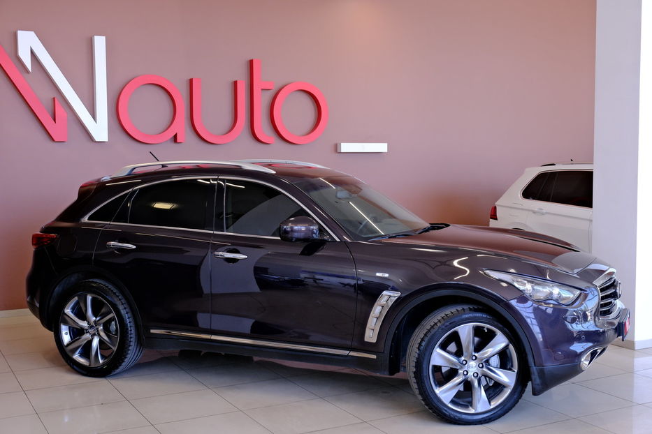 Продам Infiniti FX 37S 2011 года в Одессе