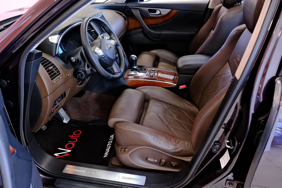 Продам Infiniti FX 37S 2011 года в Одессе