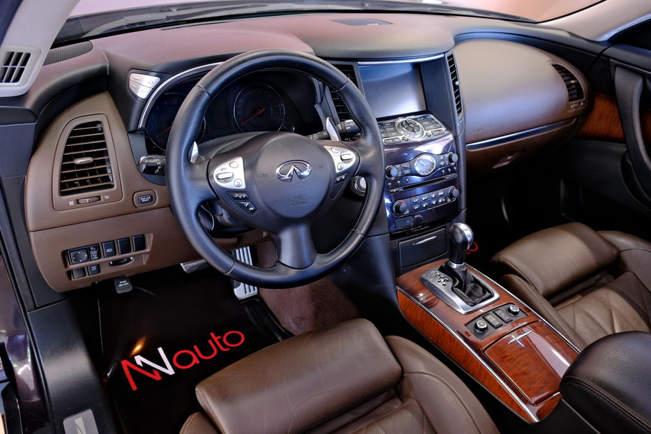 Продам Infiniti FX 37S 2011 года в Одессе