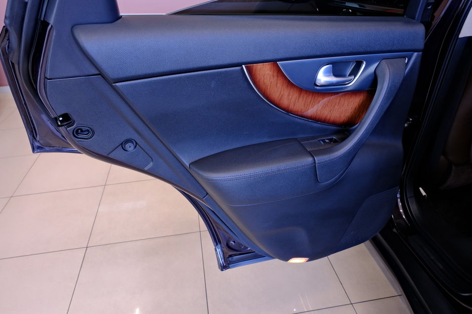 Продам Infiniti FX 37S 2011 года в Одессе