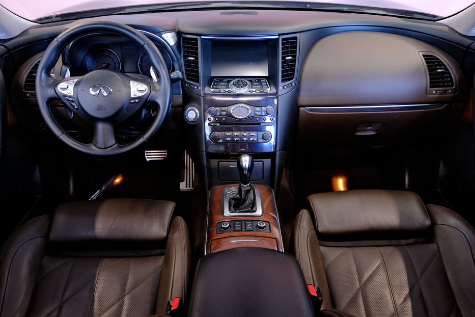Продам Infiniti FX 37S 2011 года в Одессе