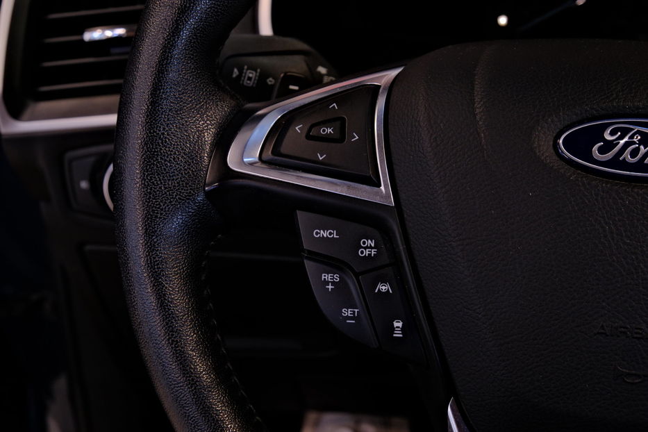 Продам Ford Edge SEL 2019 года в Одессе