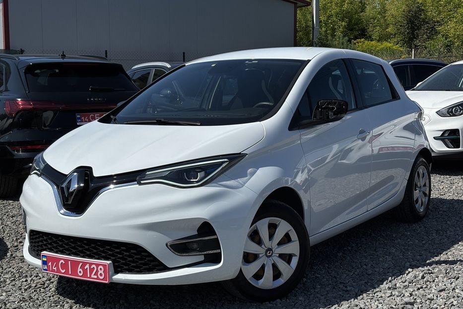 Продам Renault Zoe 51 кВт  2020 года в Львове