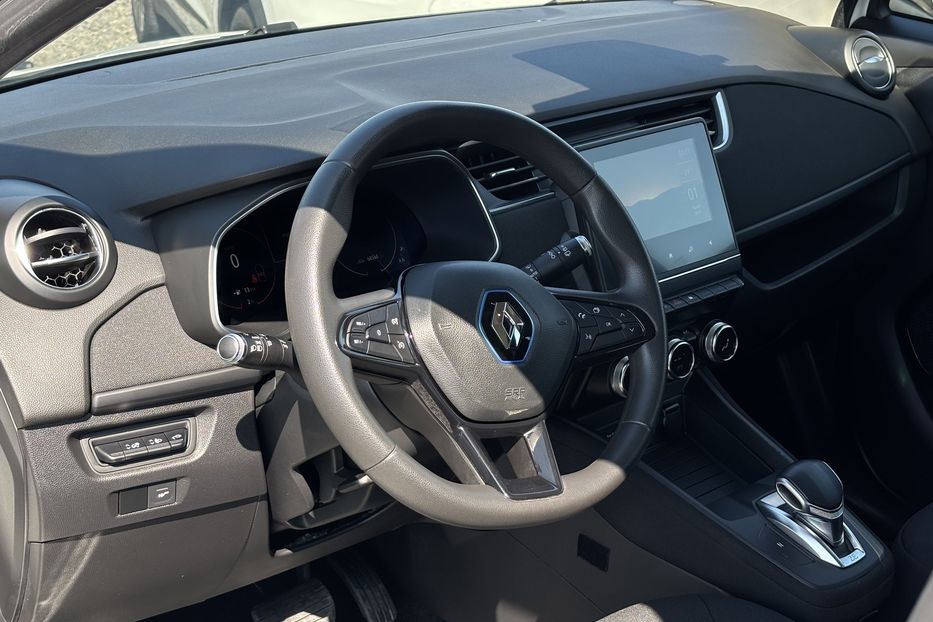 Продам Renault Zoe 51 кВт  2020 года в Львове