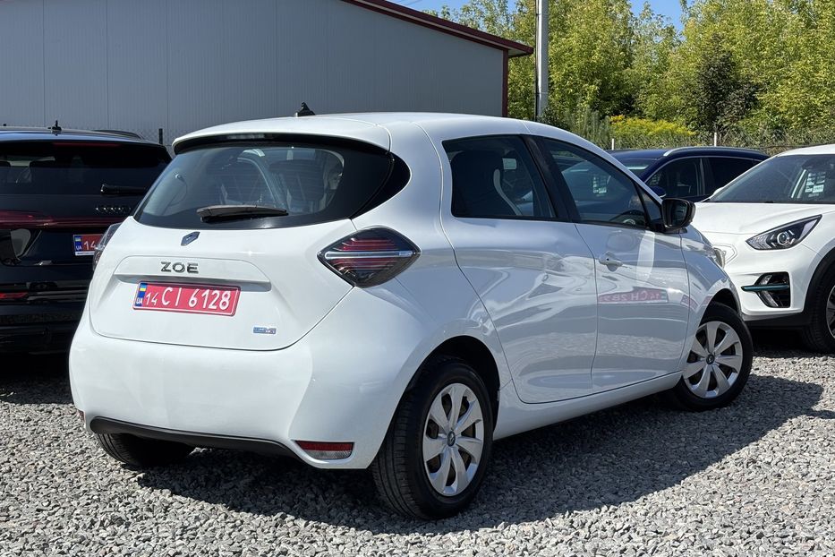Продам Renault Zoe 51 кВт  2020 года в Львове