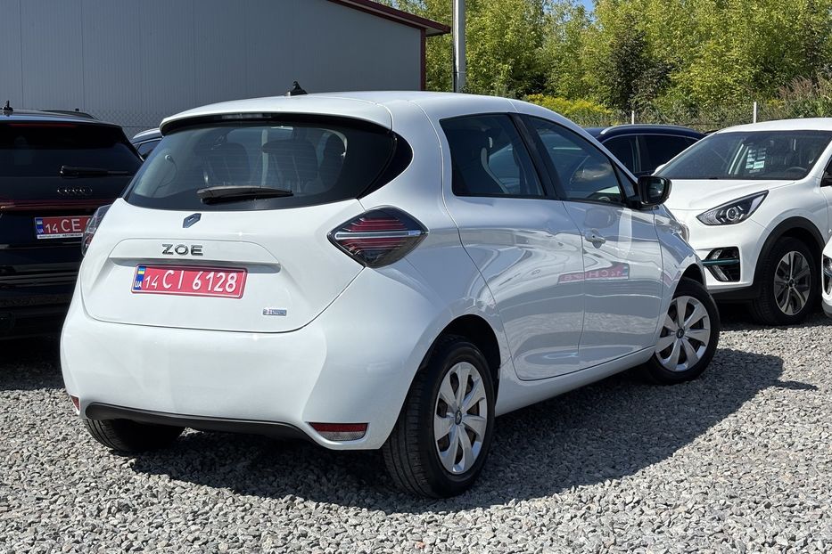 Продам Renault Zoe 51 кВт  2020 года в Львове