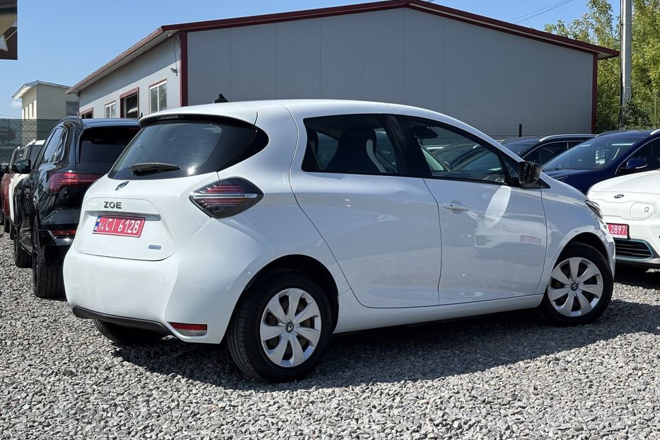Продам Renault Zoe 51 кВт  2020 года в Львове