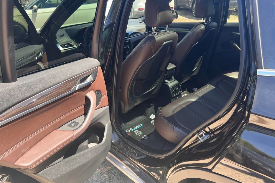Продам BMW X1 2016 года в Черновцах