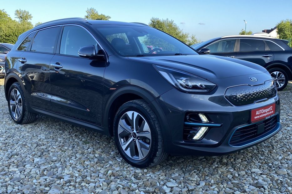 Продам Kia Niro 64 кВт Макс. комплектація 2020 года в Львове