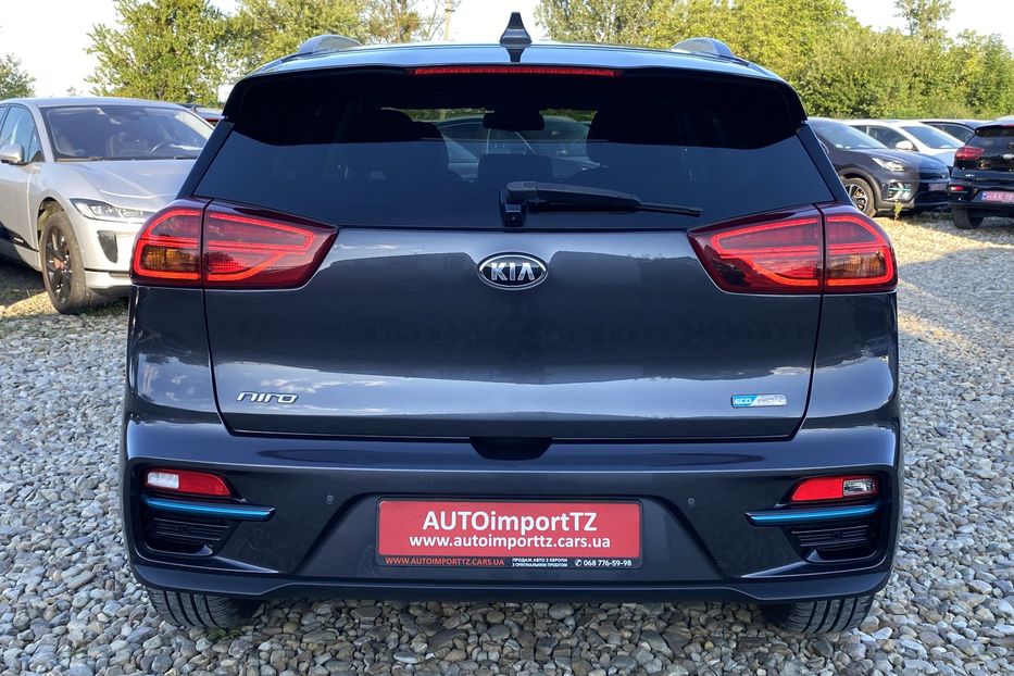 Продам Kia Niro 64 кВт Макс. комплектація 2020 года в Львове