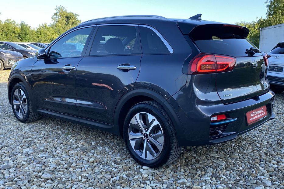 Продам Kia Niro 64 кВт Макс. комплектація 2020 года в Львове