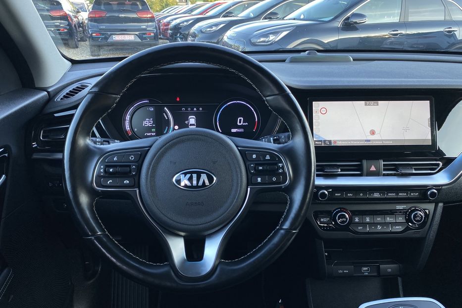 Продам Kia Niro 64 кВт Макс. комплектація 2020 года в Львове