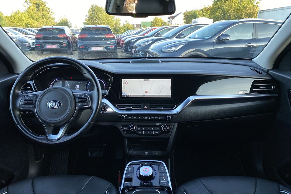 Продам Kia Niro 64 кВт Макс. комплектація 2020 года в Львове