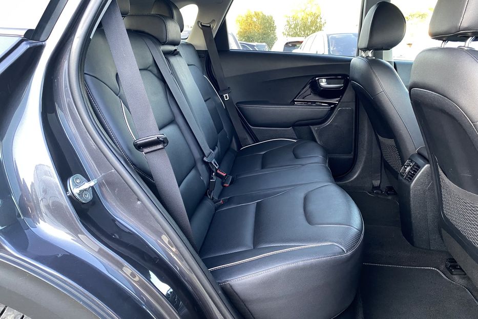 Продам Kia Niro 64 кВт Макс. комплектація 2020 года в Львове