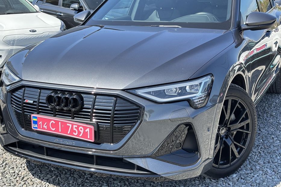 Продам Audi E-Tron 2022 года в Львове
