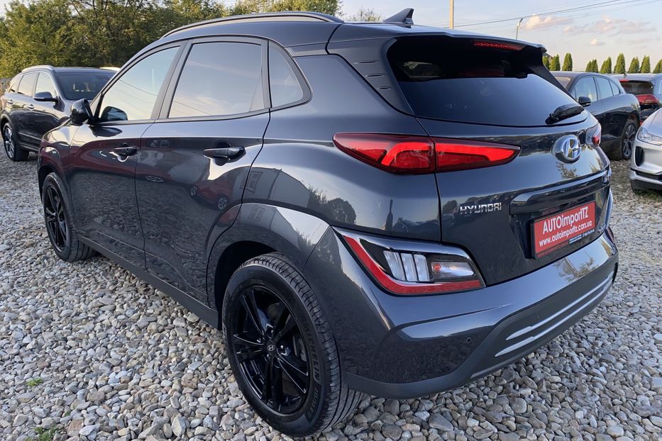 Продам Hyundai Kona 64кВтСліпізониПдгрівсиднькерма 2022 года в Львове