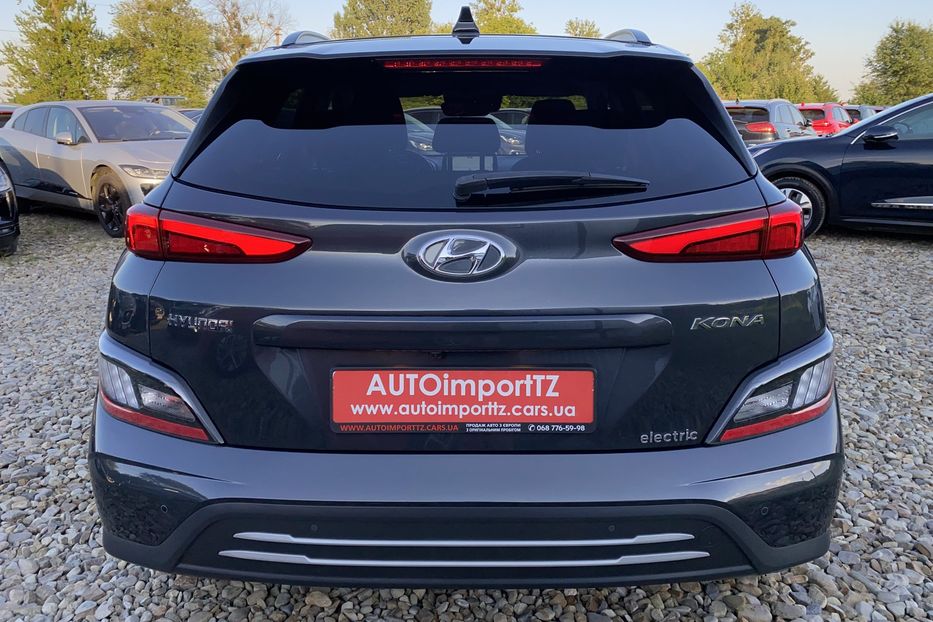 Продам Hyundai Kona 64кВтСліпізониПдгрівсиднькерма 2022 года в Львове