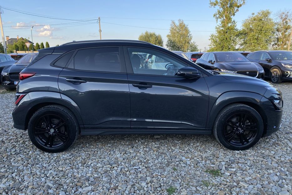Продам Hyundai Kona 64кВтСліпізониПдгрівсиднькерма 2022 года в Львове