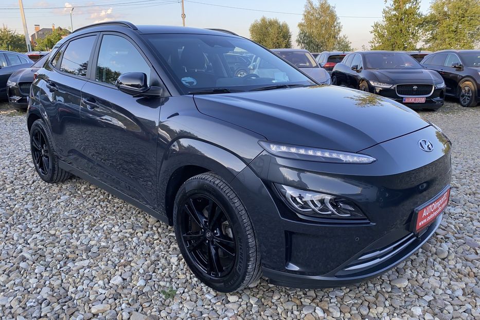 Продам Hyundai Kona 64кВтСліпізониПдгрівсиднькерма 2022 года в Львове
