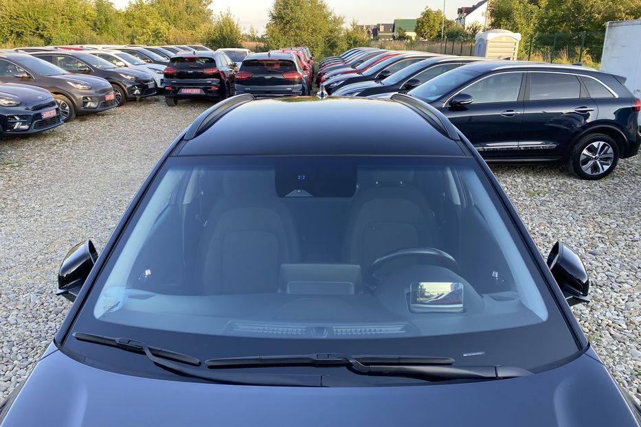 Продам Hyundai Kona 64кВтСліпізониПдгрівсиднькерма 2022 года в Львове