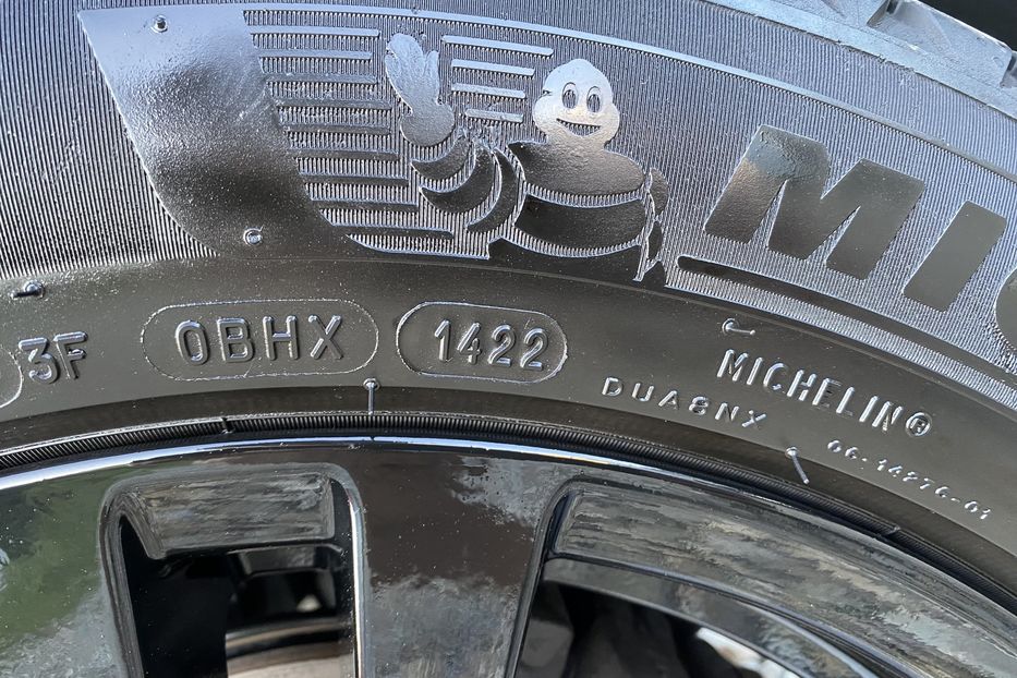 Продам Hyundai Kona 64кВтСліпізониПдгрівсиднькерма 2022 года в Львове