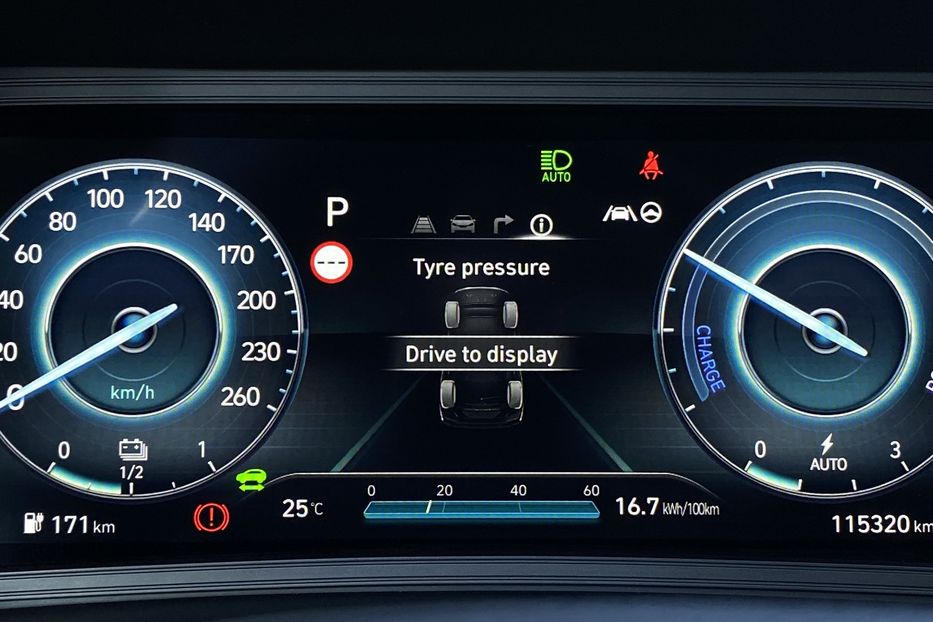 Продам Hyundai Kona 64кВтСліпізониПдгрівсиднькерма 2022 года в Львове