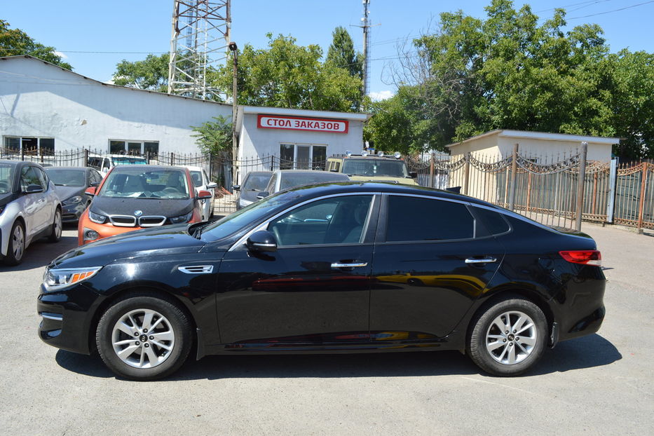 Продам Kia Optima 2.4 2016 года в Одессе