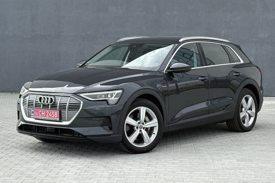 Продам Audi E-Tron 95 LED KLIMA NAVI  2019 года в Львове