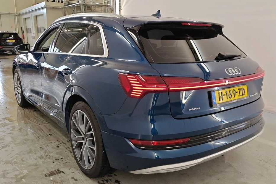 Продам Audi E-Tron edition v6926 2020 года в Луцке