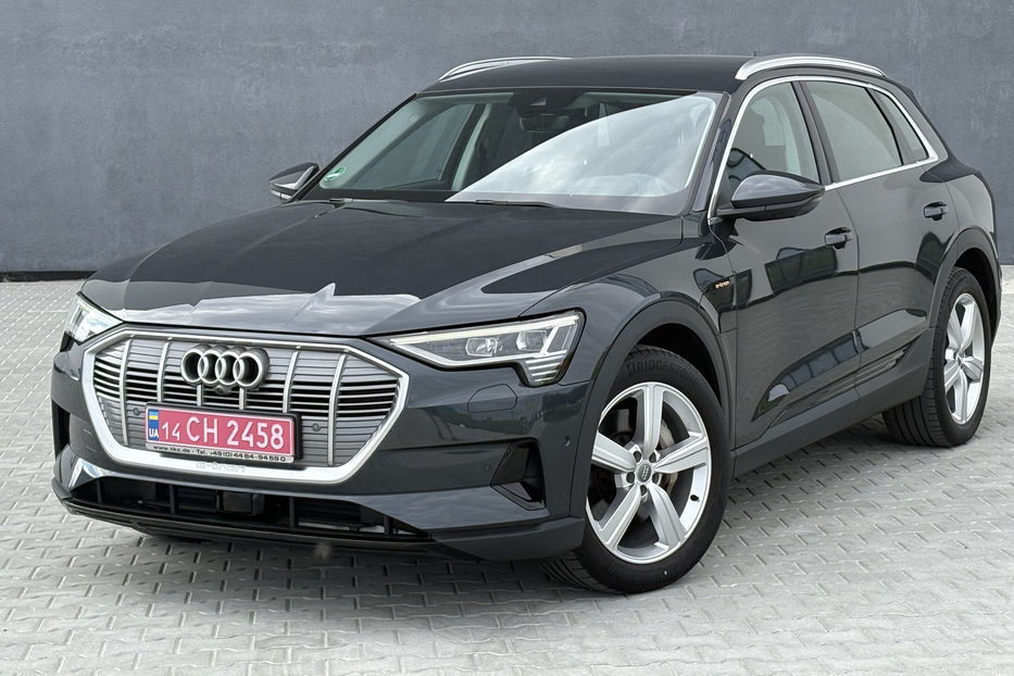 Продам Audi E-Tron 95 LED KLIMA NAVI  2019 года в Львове