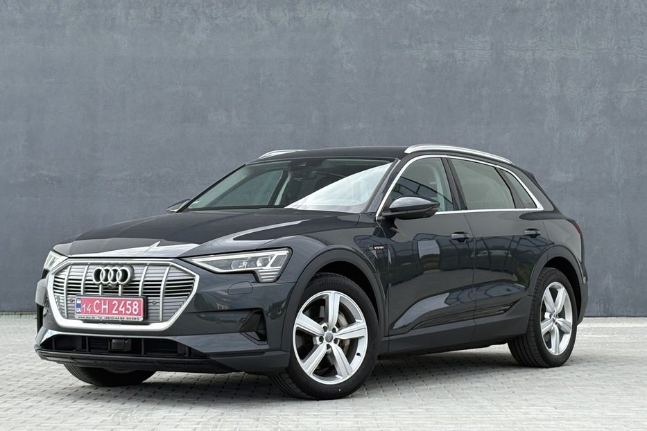 Продам Audi E-Tron 95 LED KLIMA NAVI  2019 года в Львове