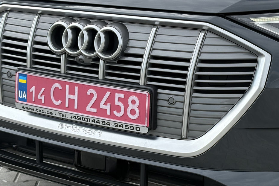 Продам Audi E-Tron 95 LED KLIMA NAVI  2019 года в Львове