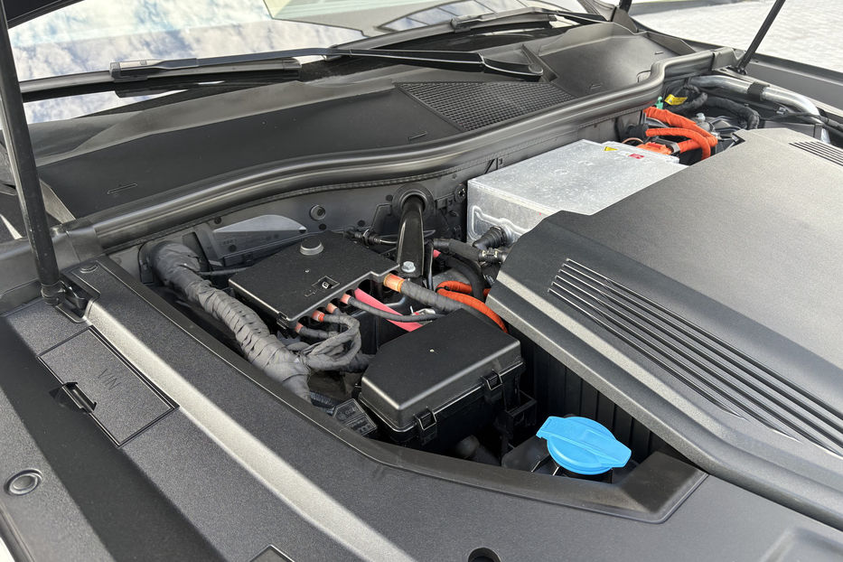 Продам Audi E-Tron 95 LED KLIMA NAVI  2019 года в Львове