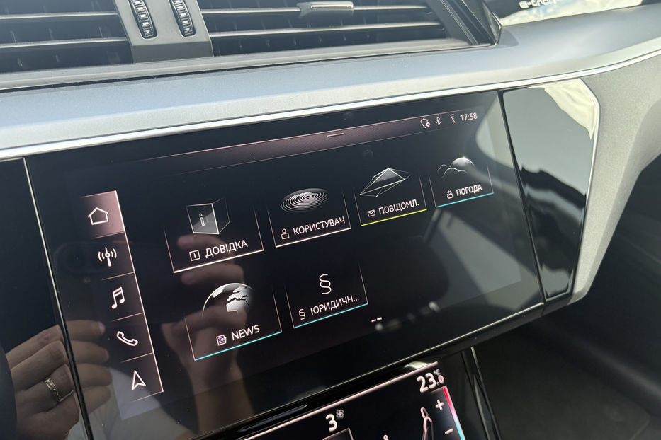 Продам Audi E-Tron 95 LED KLIMA NAVI  2019 года в Львове