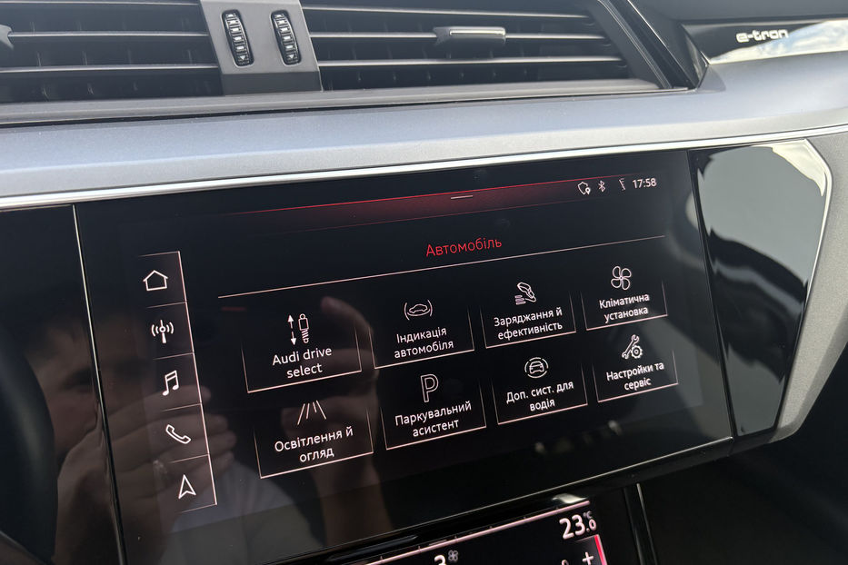 Продам Audi E-Tron 95 LED KLIMA NAVI  2019 года в Львове