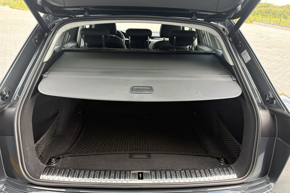 Продам Audi E-Tron 95 LED KLIMA NAVI  2019 года в Львове