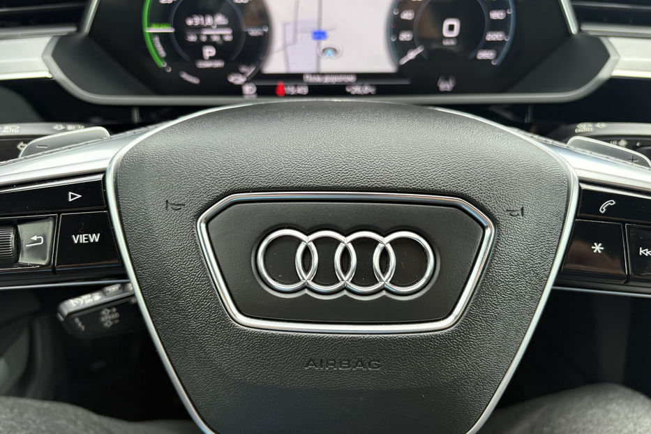 Продам Audi E-Tron E-TRON S 370KW S-LINE NE MALOV 2021 года в Львове