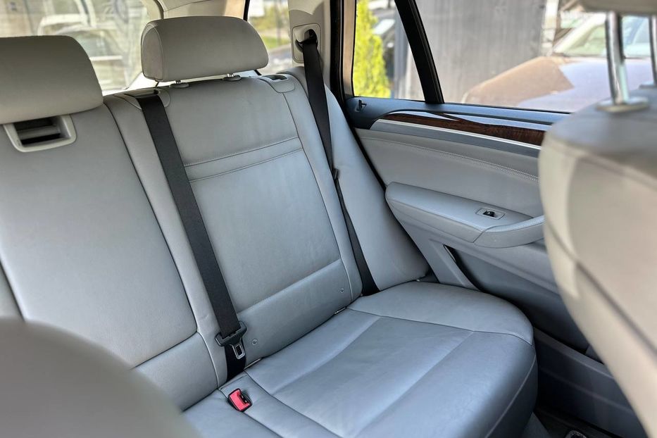 Продам BMW X5 2009 года в Черновцах