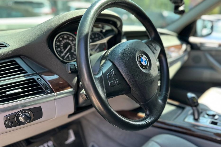 Продам BMW X5 2009 года в Черновцах