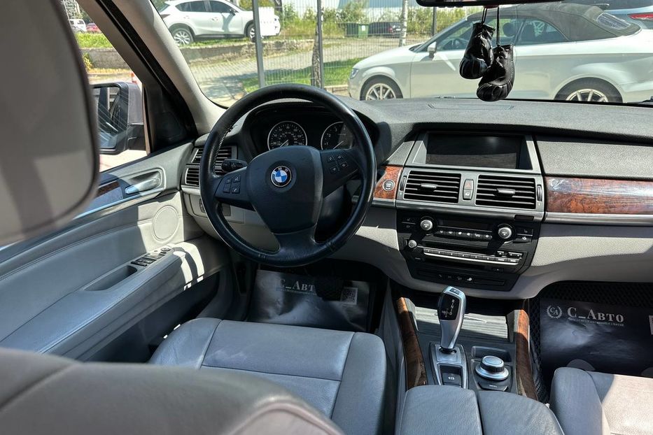 Продам BMW X5 2009 года в Черновцах