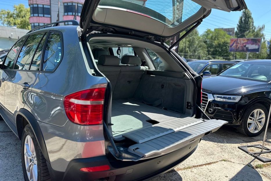Продам BMW X5 2009 года в Черновцах