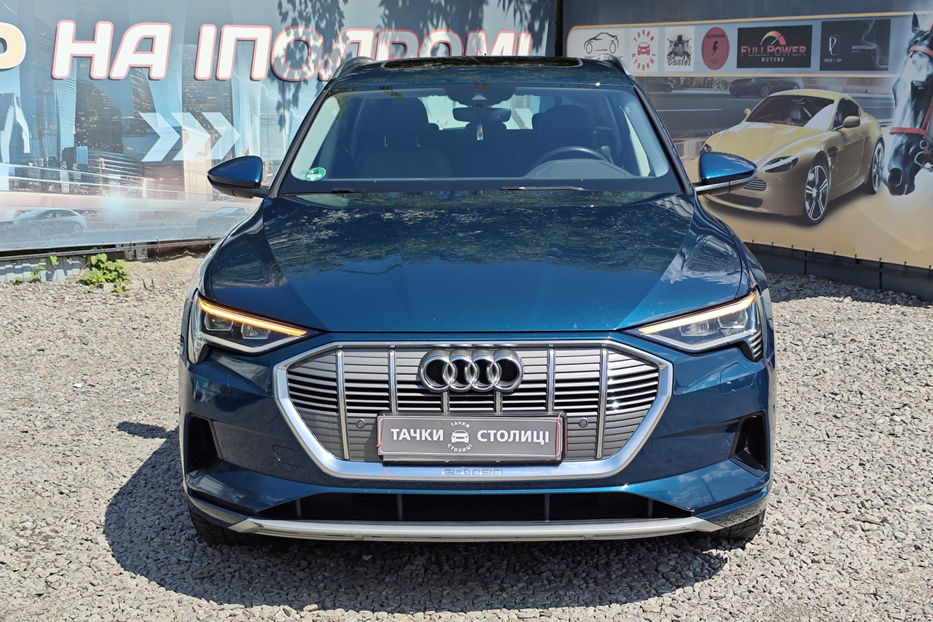 Продам Audi E-Tron 2020 года в Киеве