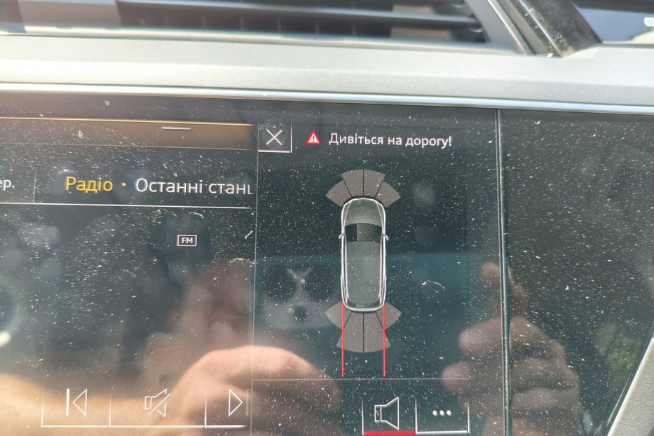 Продам Audi E-Tron 2020 года в Киеве