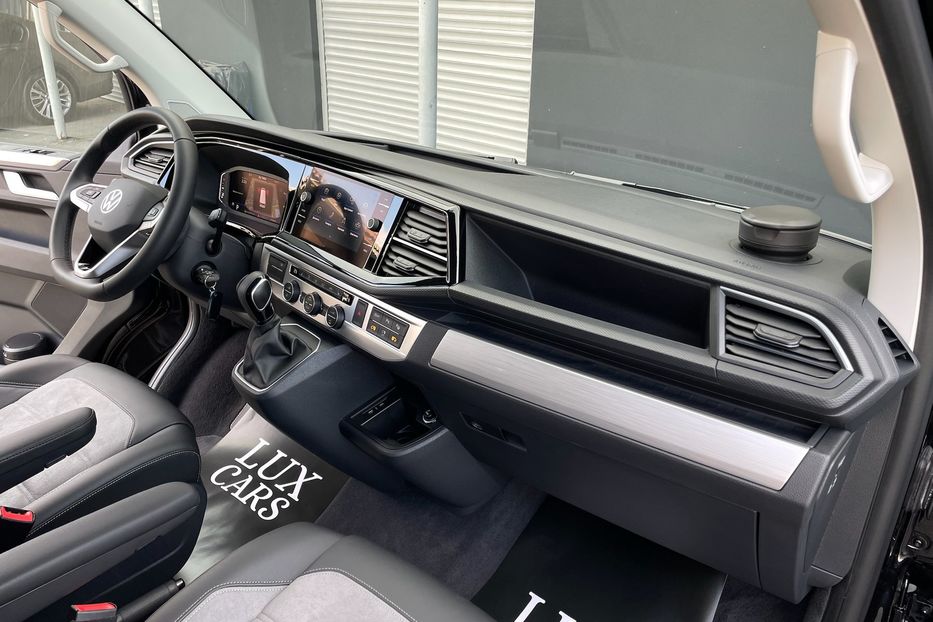 Продам Volkswagen Multivan T6.1 Bulli Long 2023 года в Киеве