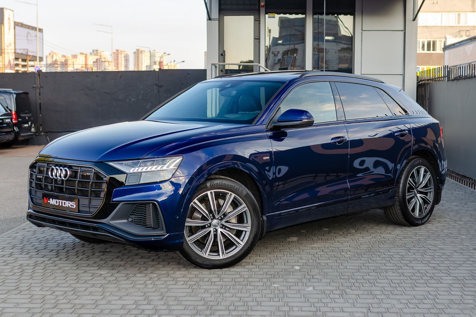 Продам Audi Q8 55TFSI S-Line 2018 года в Киеве